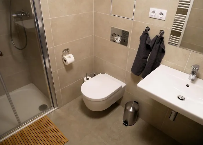 Charming With A Balcony In A Great Location Lejlighed *